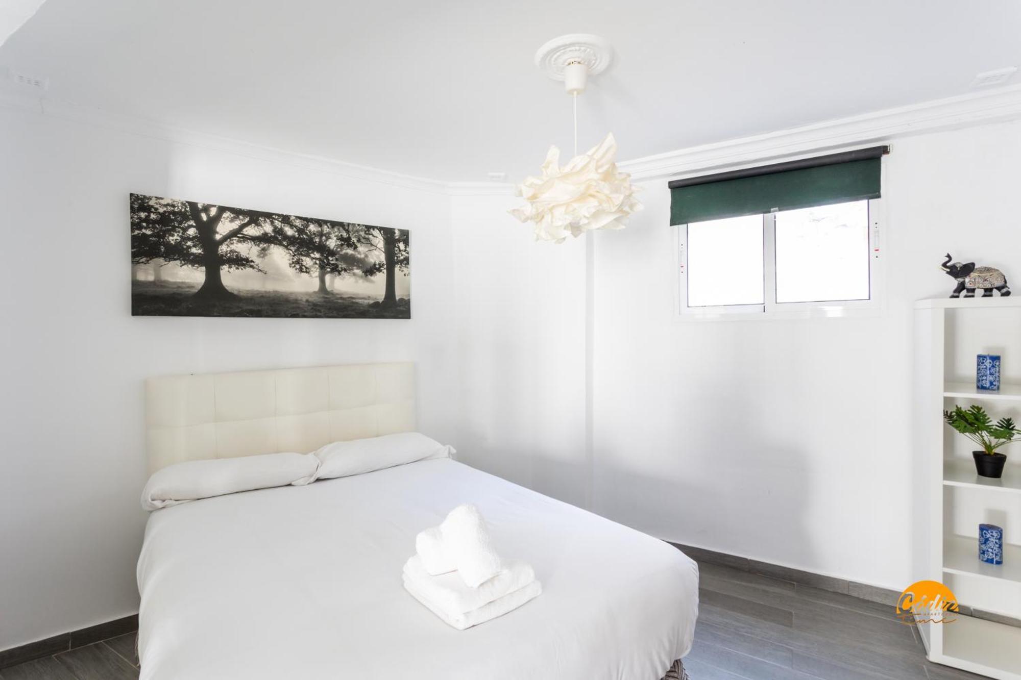 Modern Haven Loft By Cadiz Time Apartment Luaran gambar