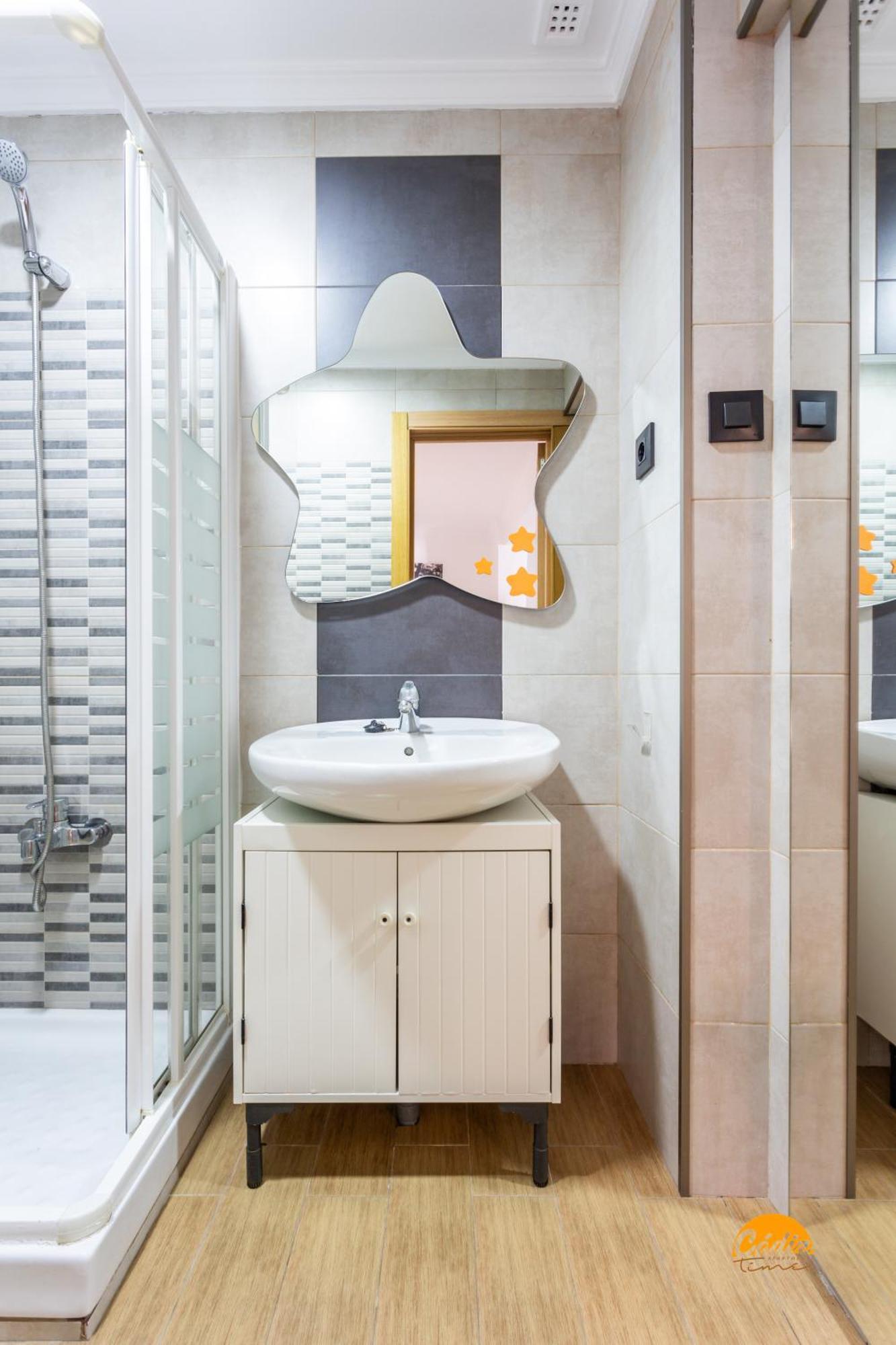 Modern Haven Loft By Cadiz Time Apartment Luaran gambar