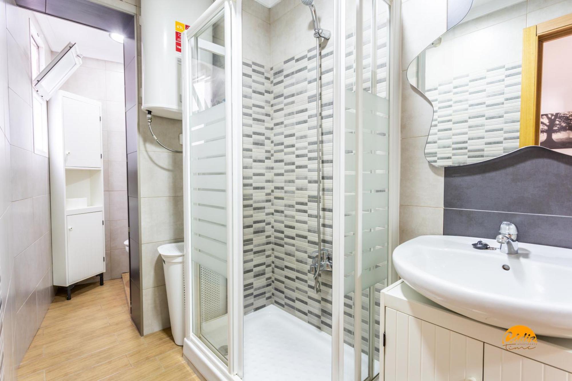 Modern Haven Loft By Cadiz Time Apartment Luaran gambar